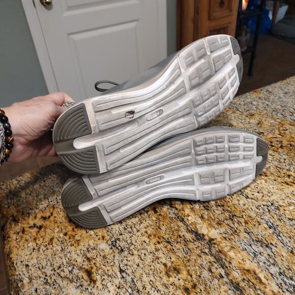 PUMA Men's Running Shoes Size 12 US Model 189503 03 - Picture 8 of 12